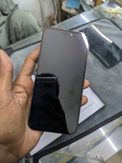 iphone 14 pro max L C D. . 03064142920