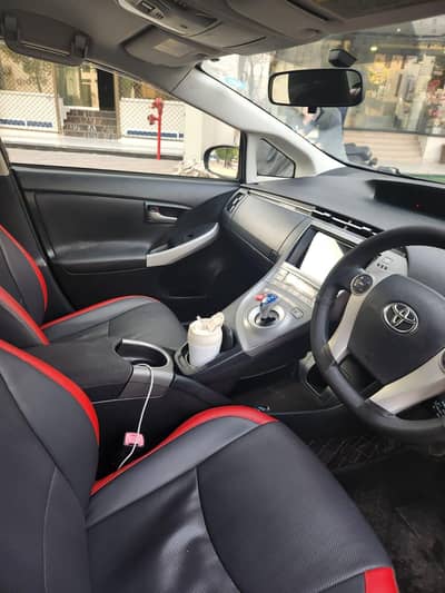 Toyota Prius 2012