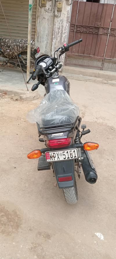 suzuki 110 bike