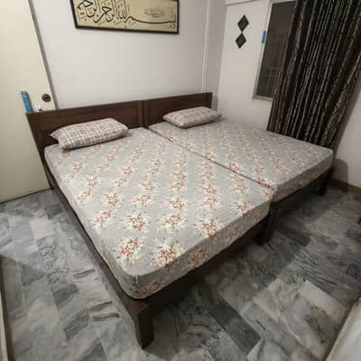 2 single bed with medicated mattress