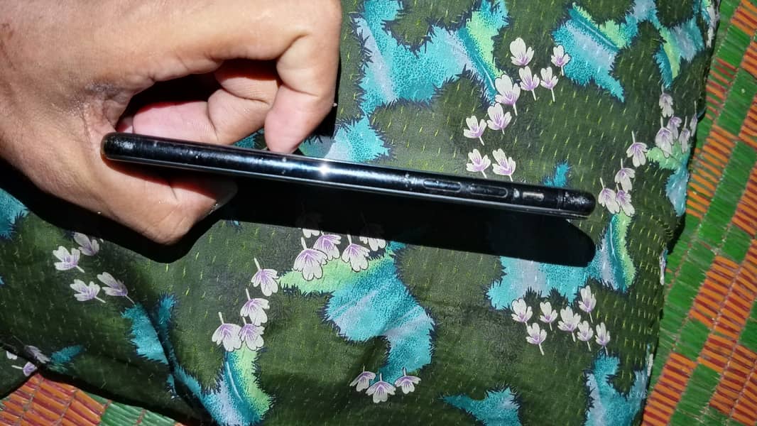 Apple iPhone X 64 4