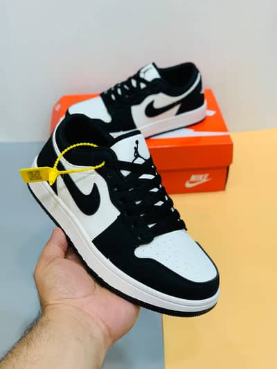 Shoes Nike Air Jordan 1 black White