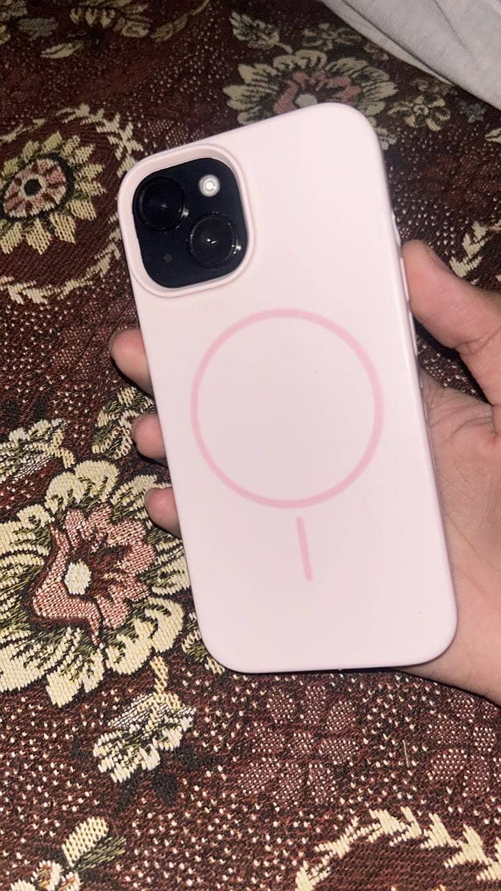 Apple iPhone 15 2