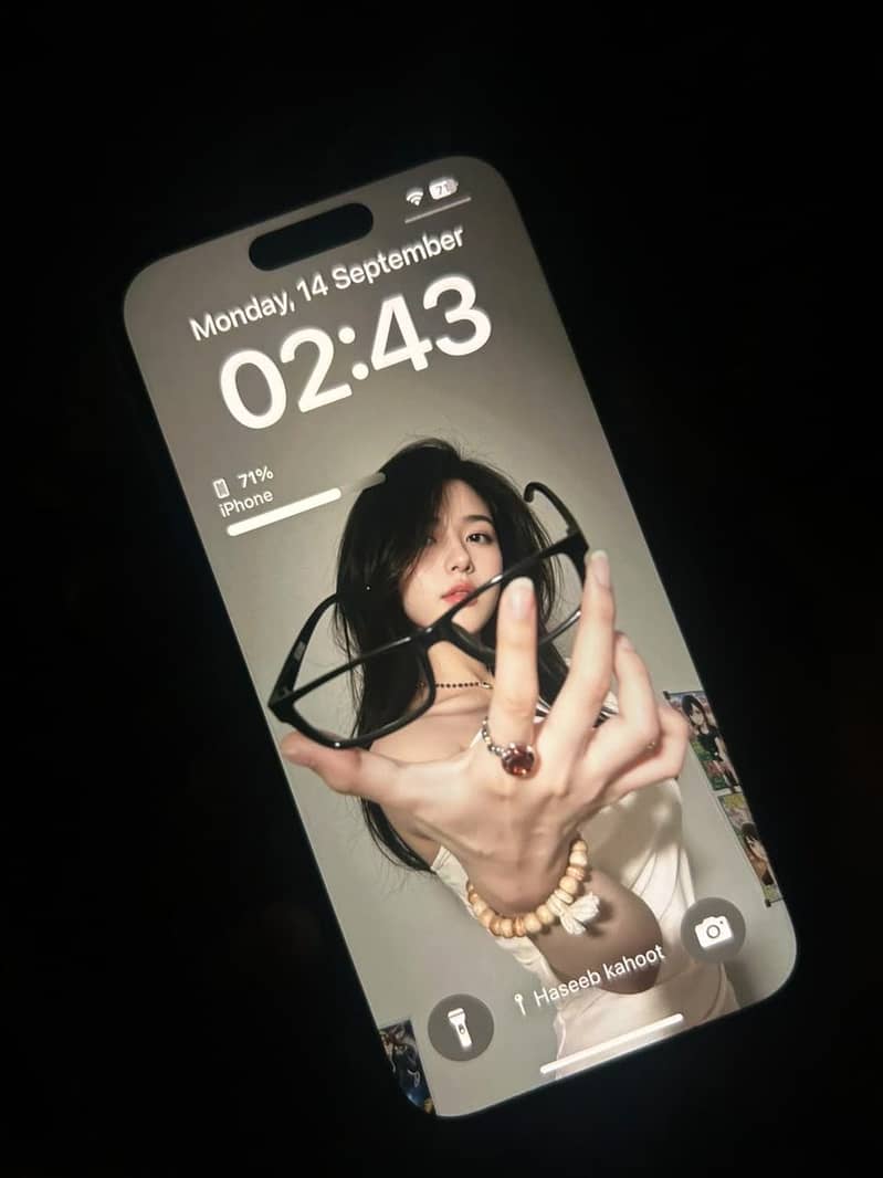 Apple iPhone 15 4