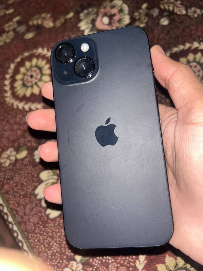 Apple iPhone 15 6