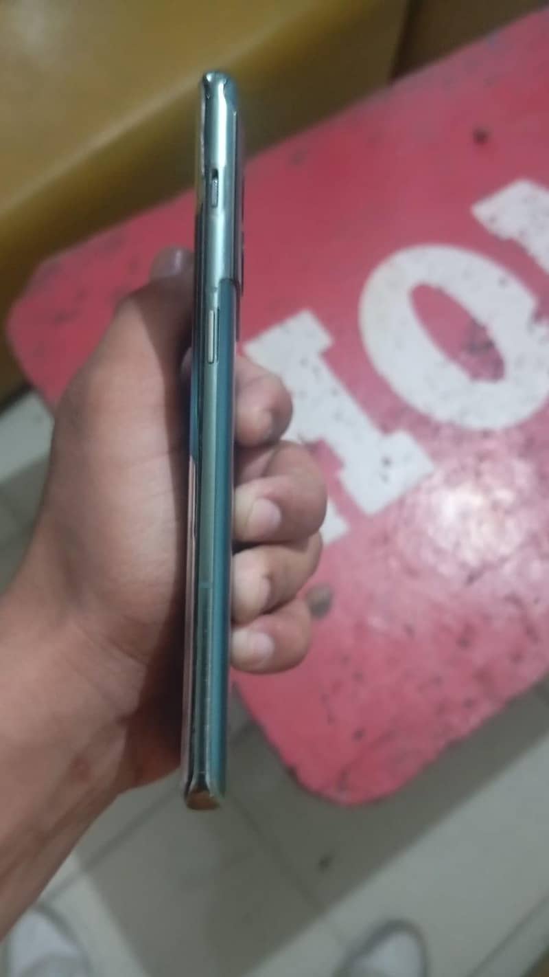 One Plus 10 Pro 3