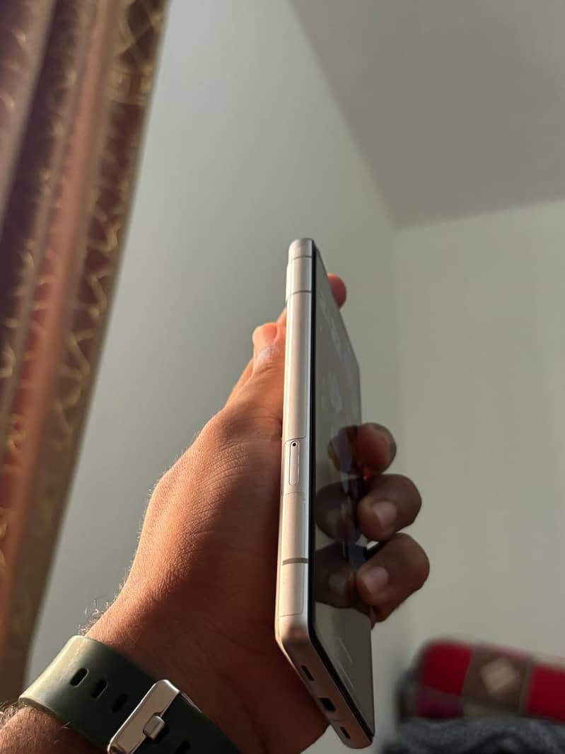 Google Pixel 7a 2
