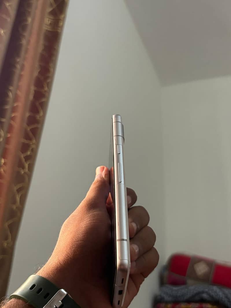 Google Pixel 7a 3
