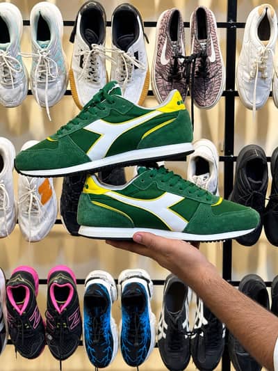All kind of shoes available (Whatapp 03250244983)