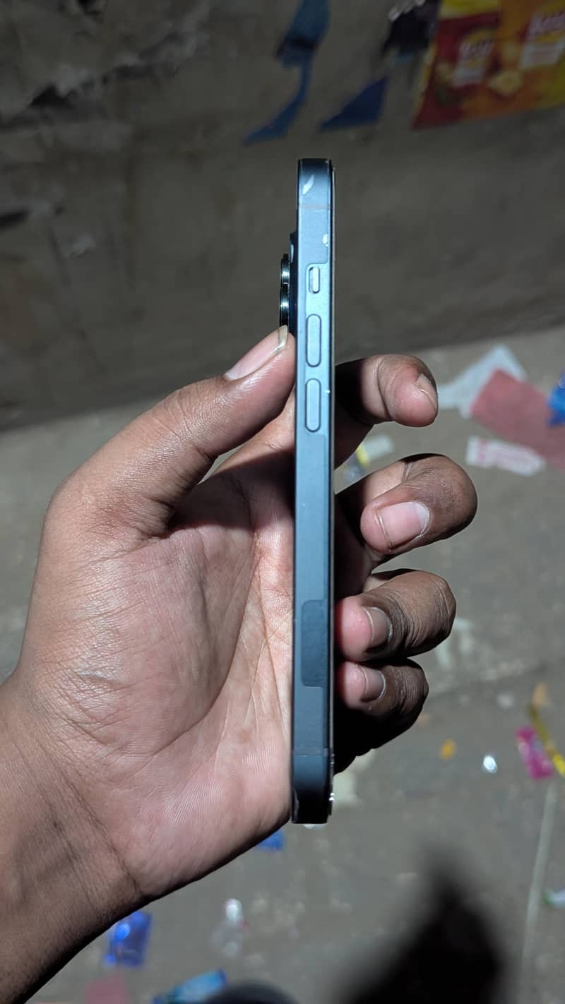 Apple iPhone 14 2