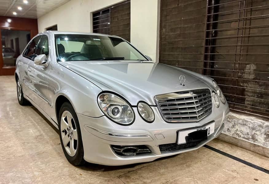 Mercedes E Class 2003 1