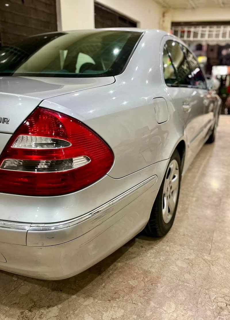 Mercedes E Class 2003 7