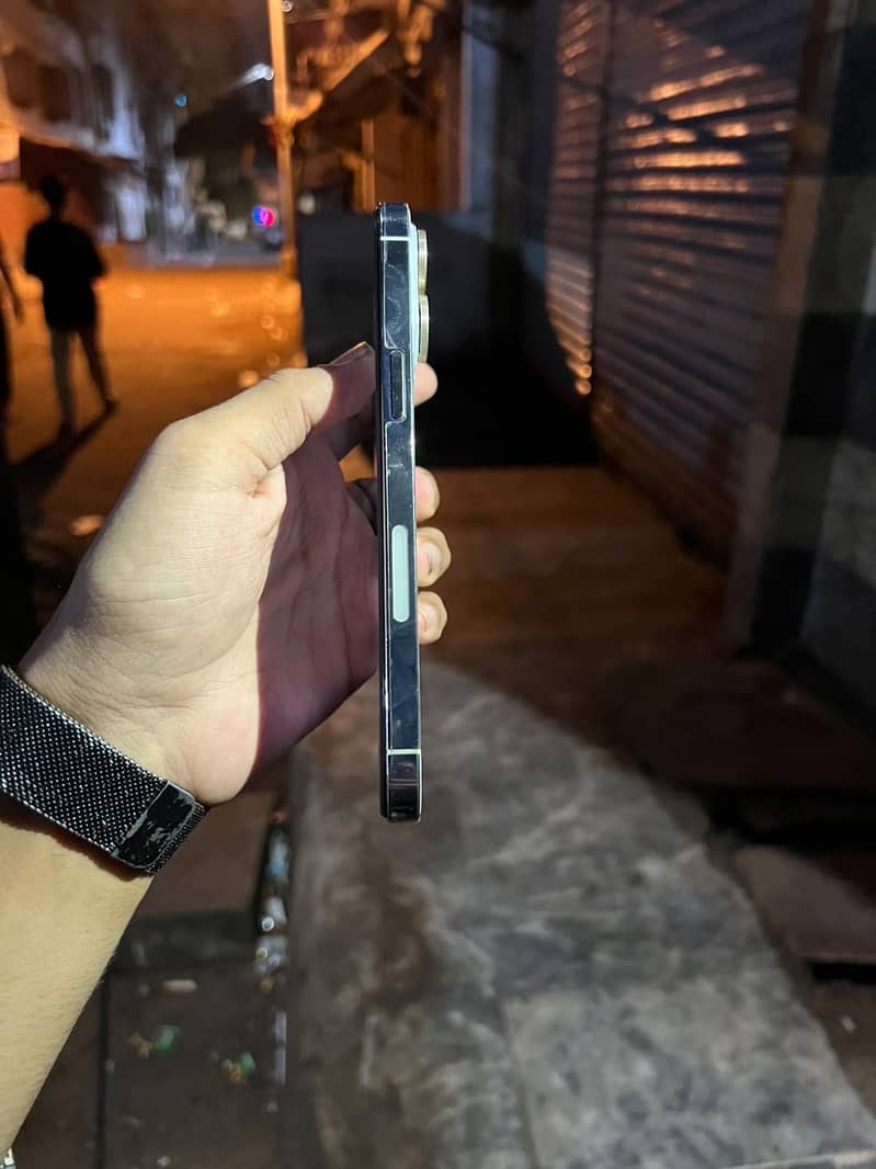 Iphone 14 Pro Max 3