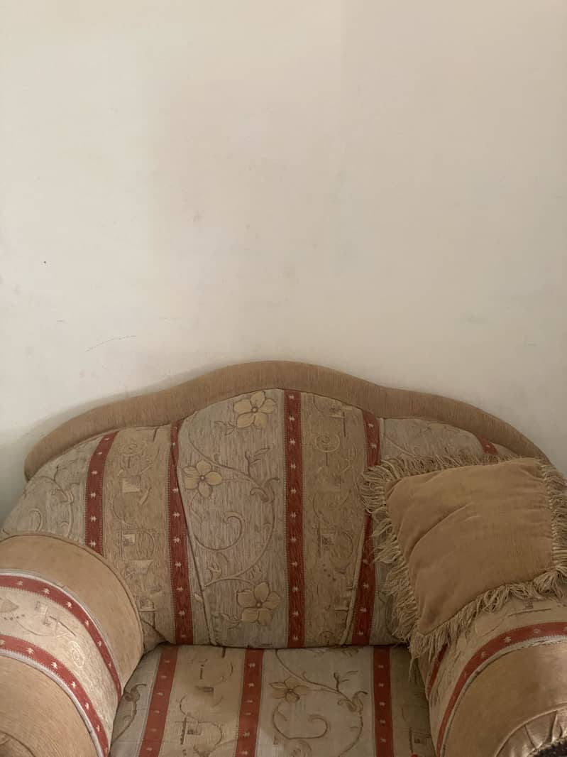 SOFA SET (7 SETTER) 3