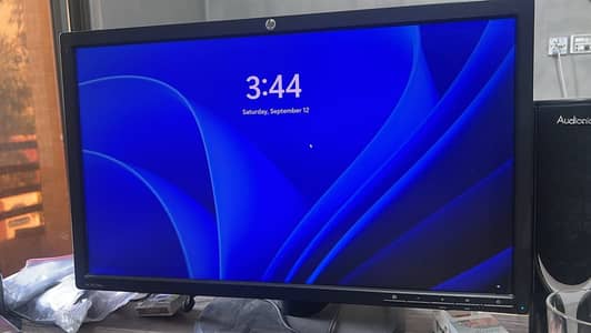 Desktop pc + 22 Inch LCD For sale