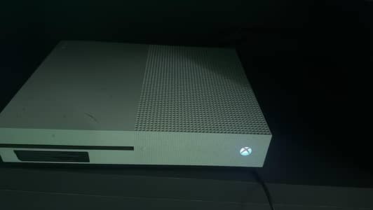 selling Xbox one S