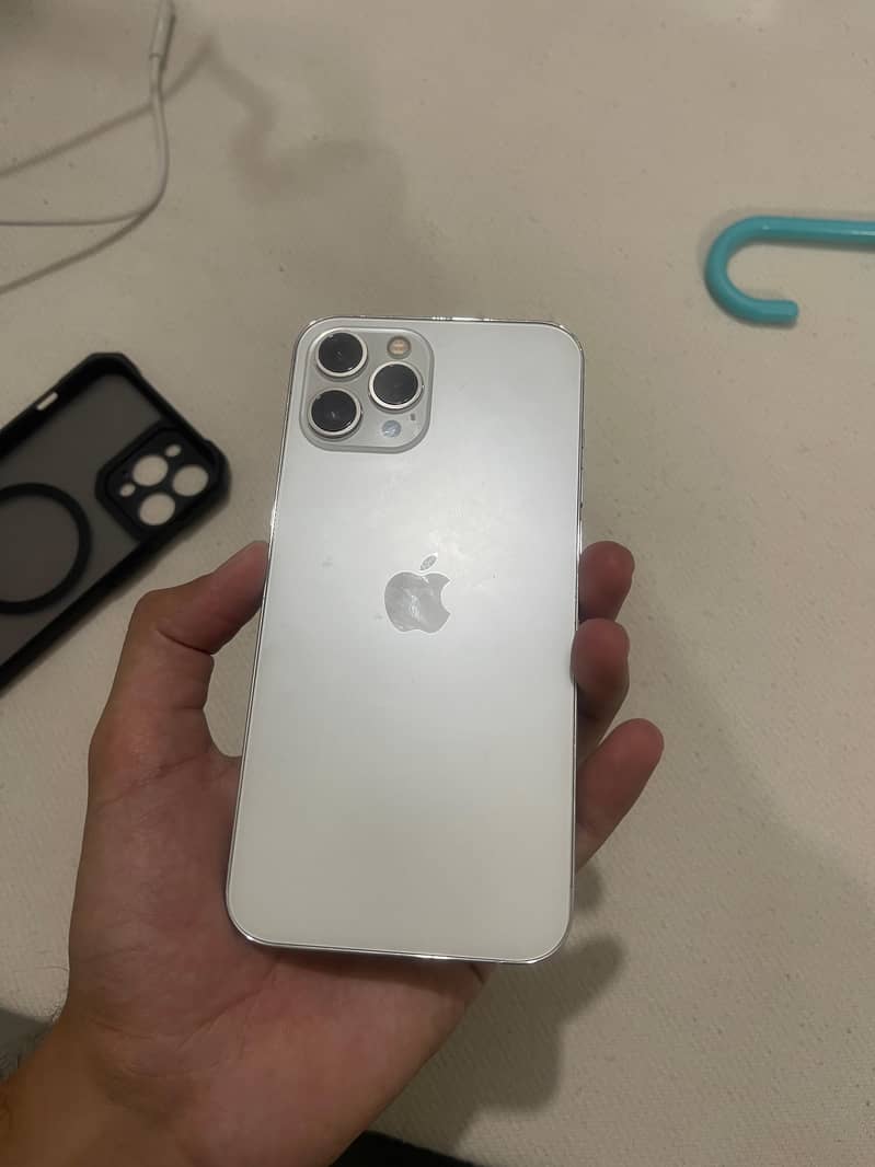 Apple iPhone 12 Pro Max 0