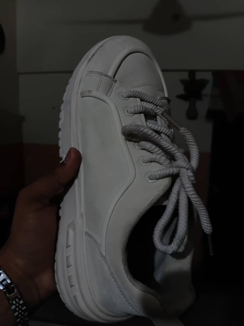 shose 3