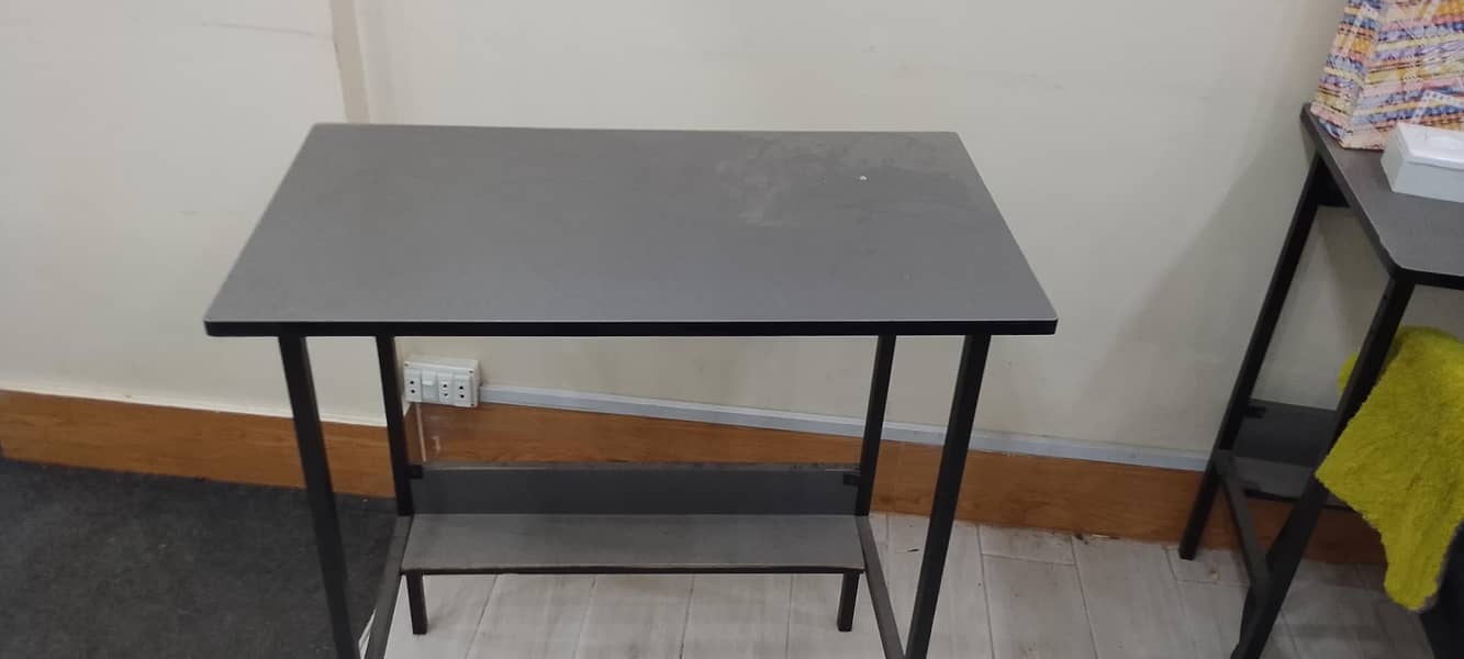 side tabel 0