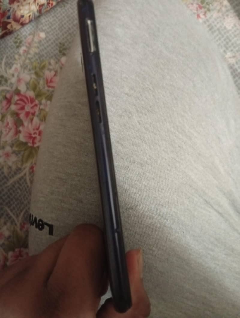 OPPO A3s 2