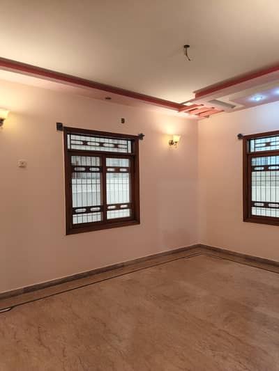 2 bed daidaing beutyfull luxury portion for rent in Madras society