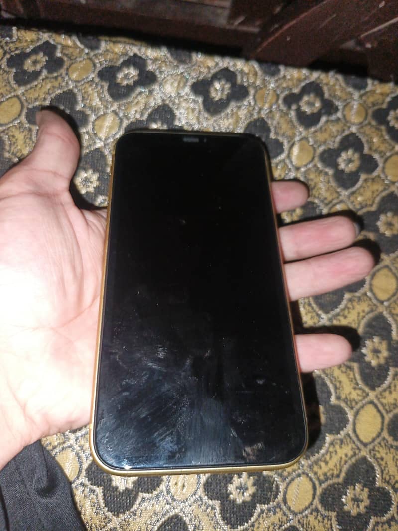 Apple iPhone 11 1