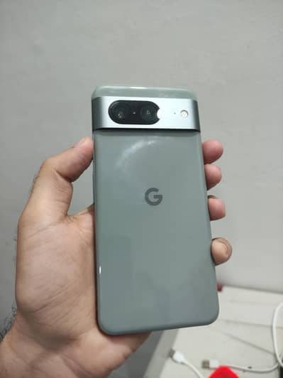 Google Pixel 8