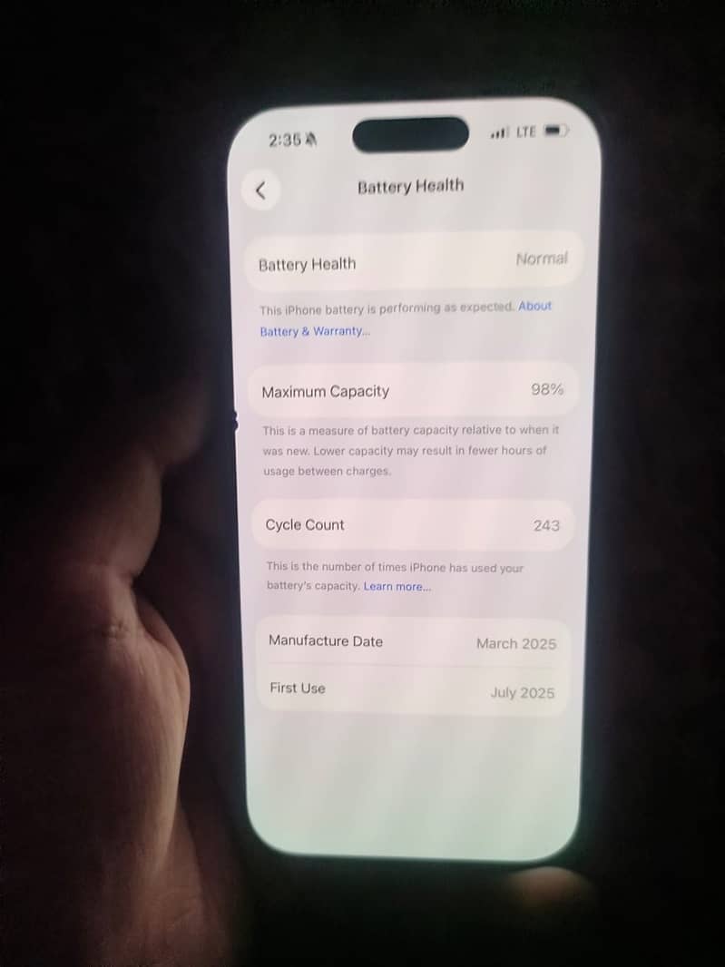 Apple iPhone 16 Pro 7