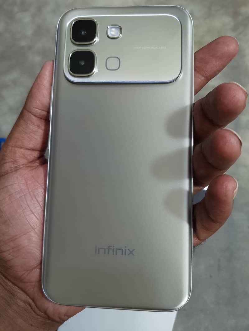 Infinix note edge 8