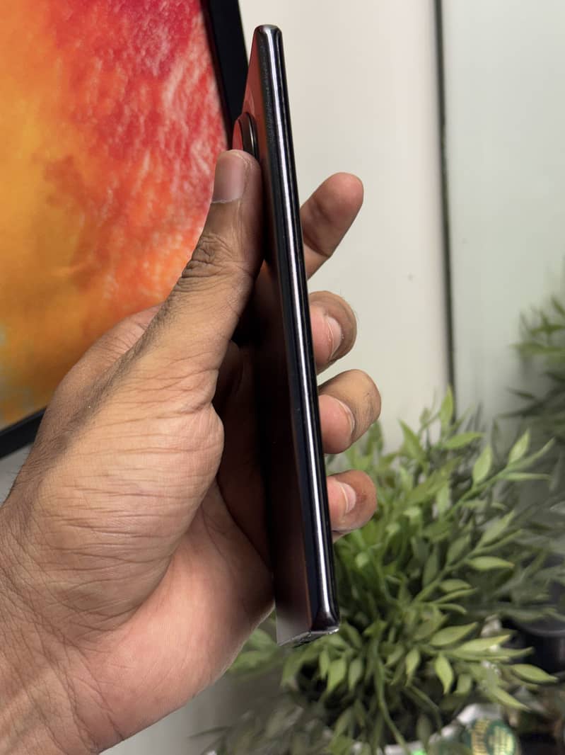 Tecno CAMON 30S 3