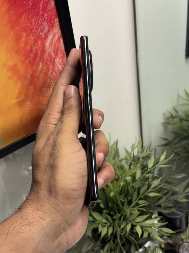 Tecno CAMON 30S 5