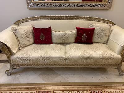 premium sofa set — gently used