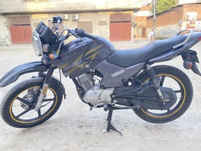 Yahama YBR G