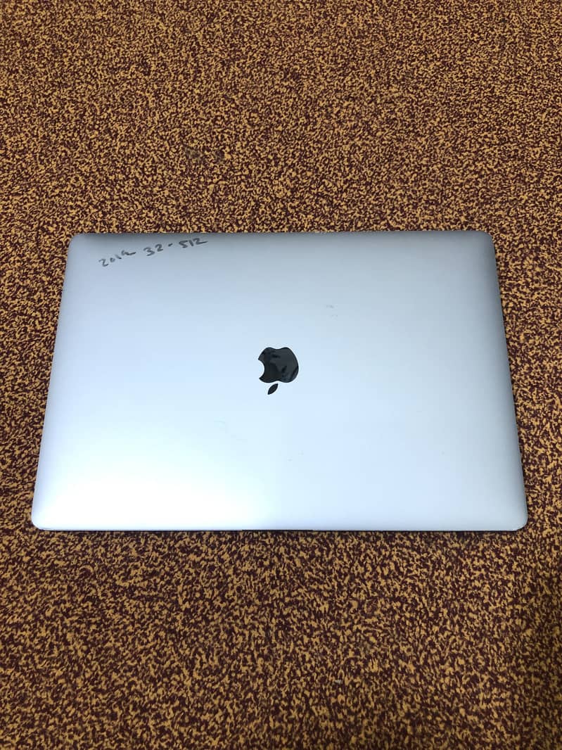 MacBook Pro 2019 model 6