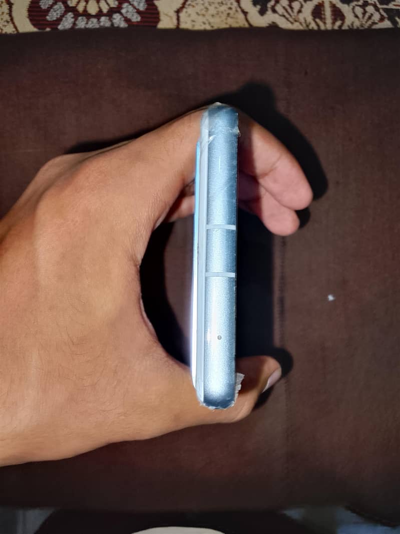 Google Pixel 7a 1