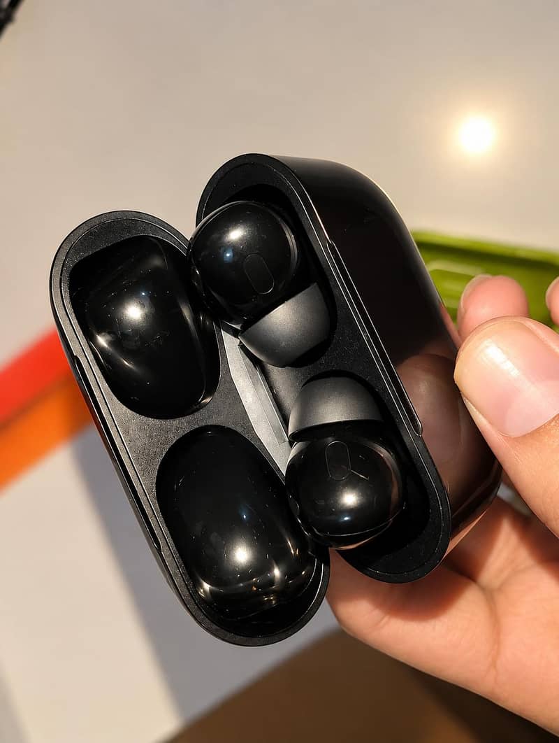 AIRPODSs pro2 1