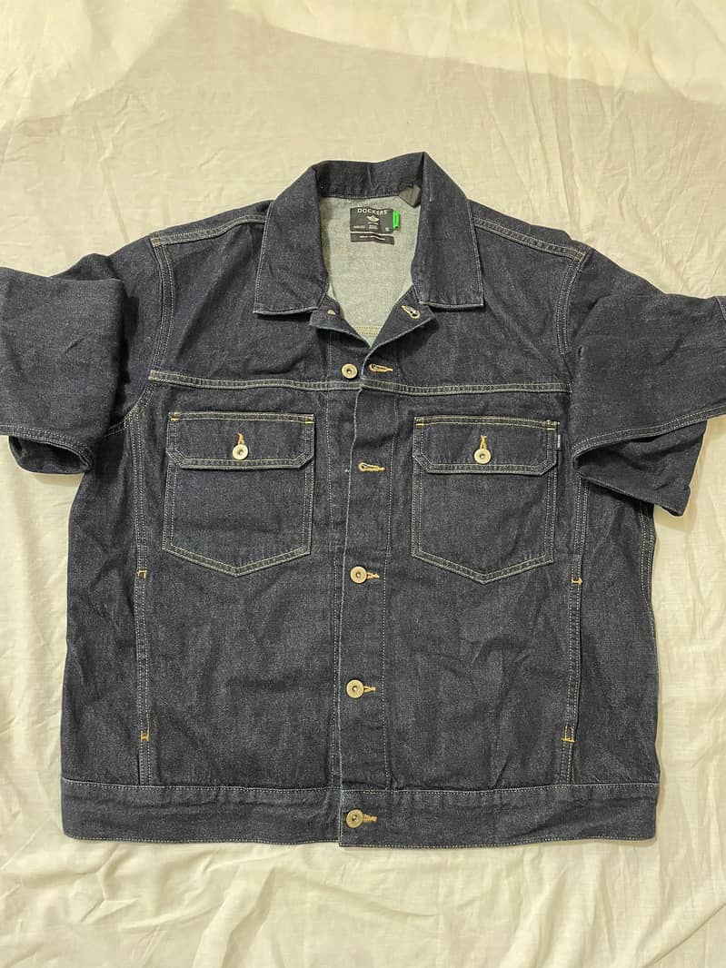 Dockers & Levi's. 7