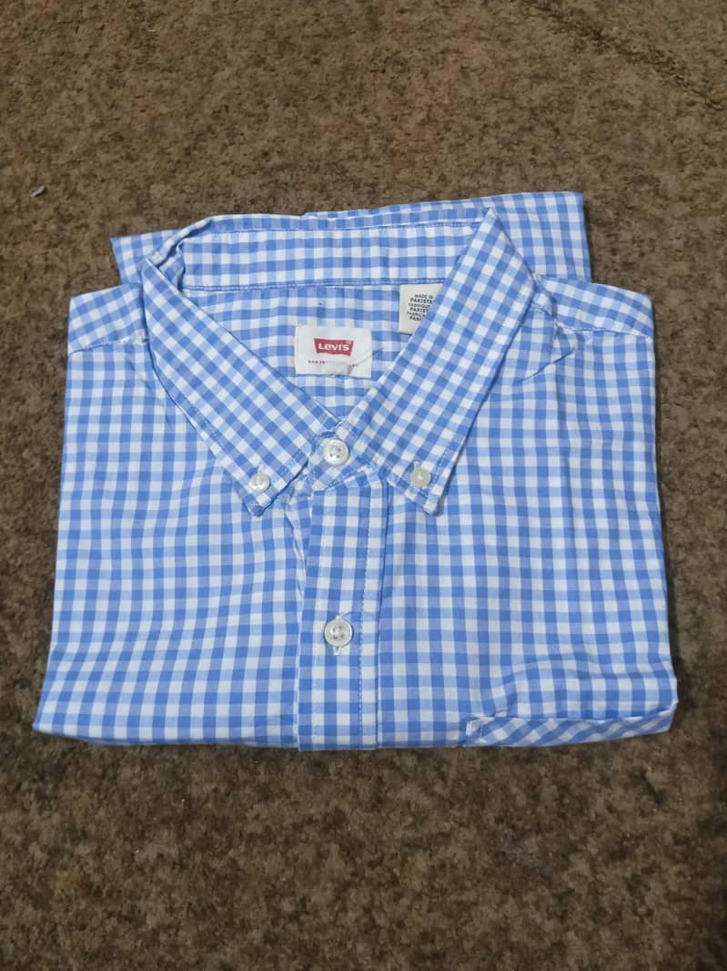 Dockers & Levi's. 16