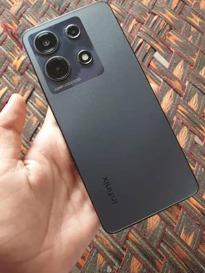 Infinix Note 30