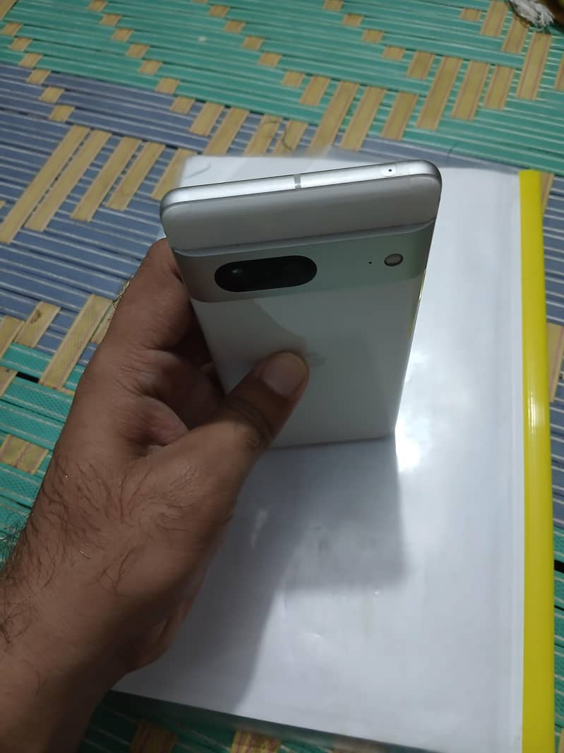 Google Pixel 7 2