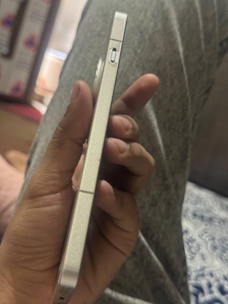 One Plus Ace 5 4