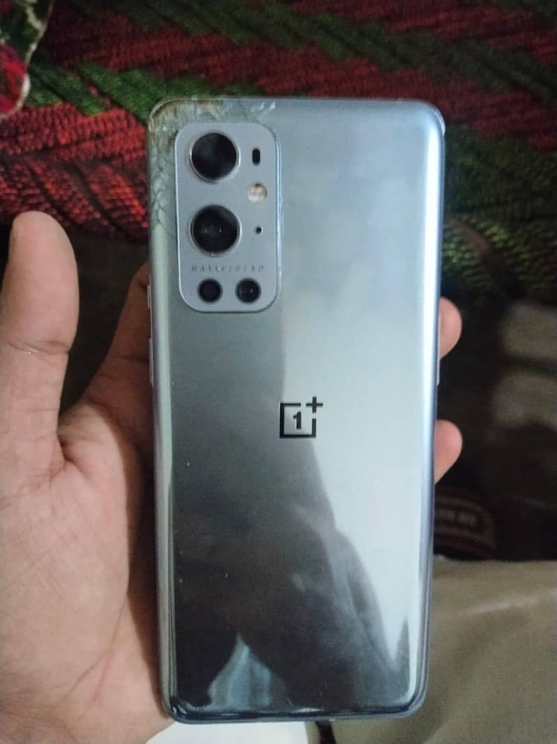 One Plus 9 Pro 0