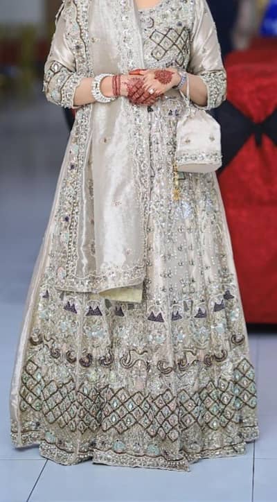 Beautiful luxury ivory bridal maxi