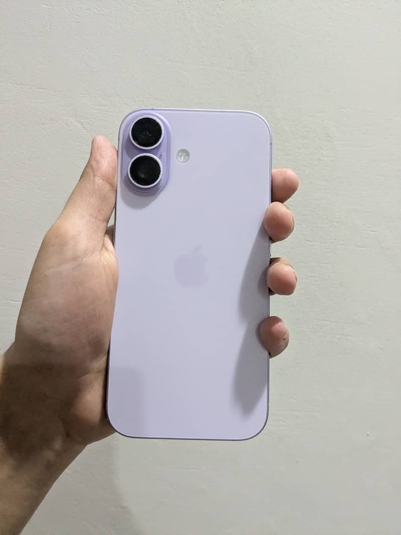 Apple iPhone 17 1