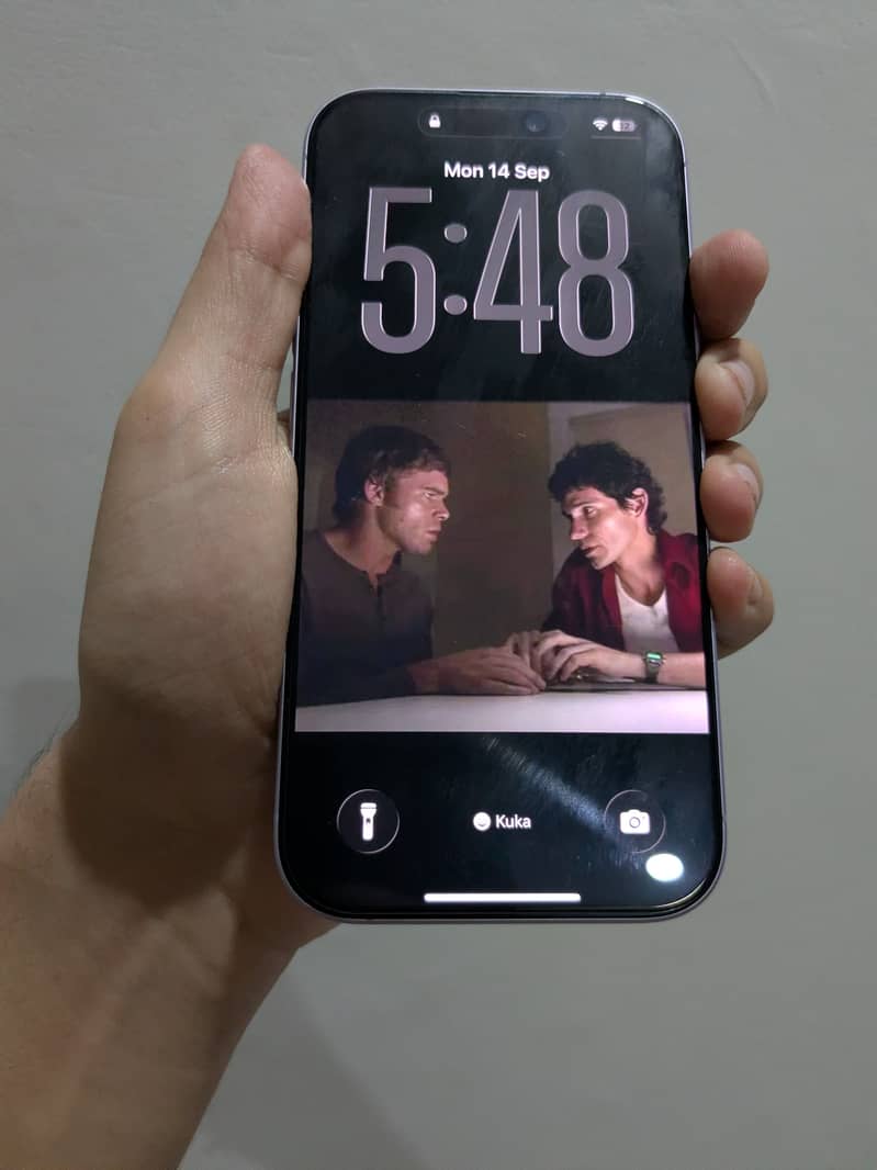 Apple iPhone 17 4