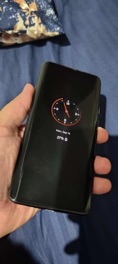 One Plus 7t pro MacLaren 0/3/2/4/4/0/0/0/4/7/8