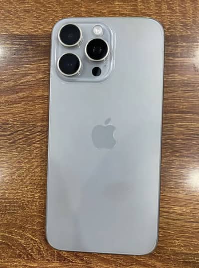 Apple iPhone 15 Pro Max
