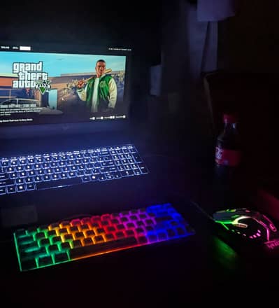 HP VICTUS 15/ i5 13th GEN/RTX 3050/16GB RAM/512GB SSD NVME/144Hz