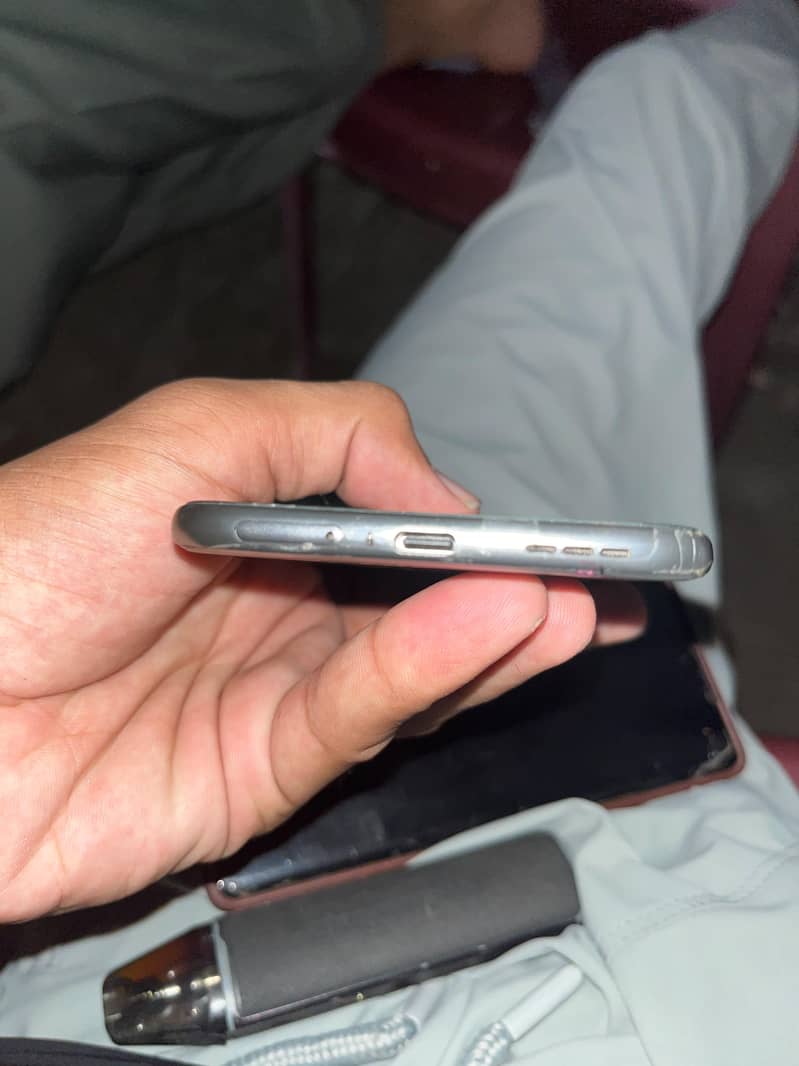 Tecno Spark 40 pro plus 0