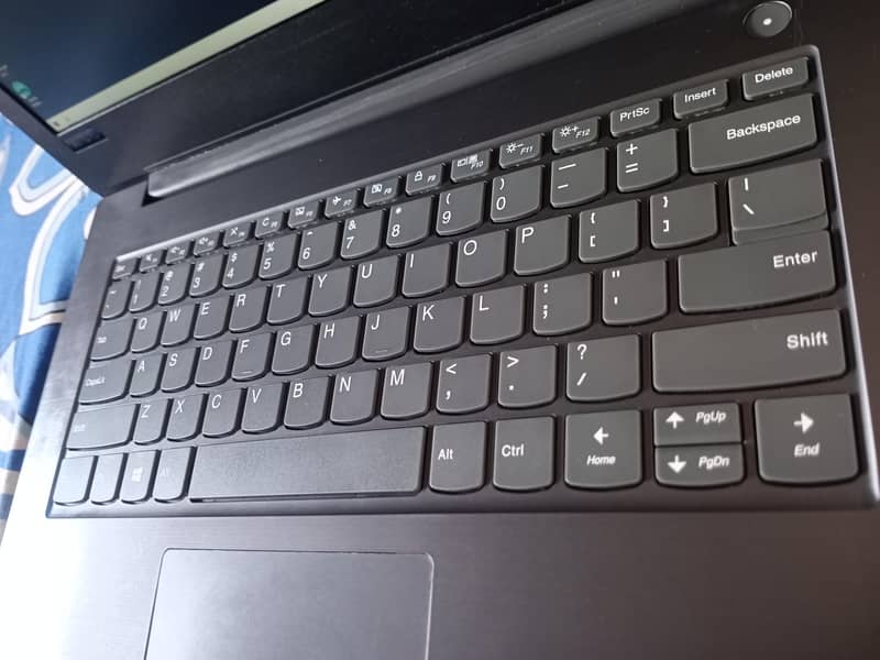 LAPTOP 3